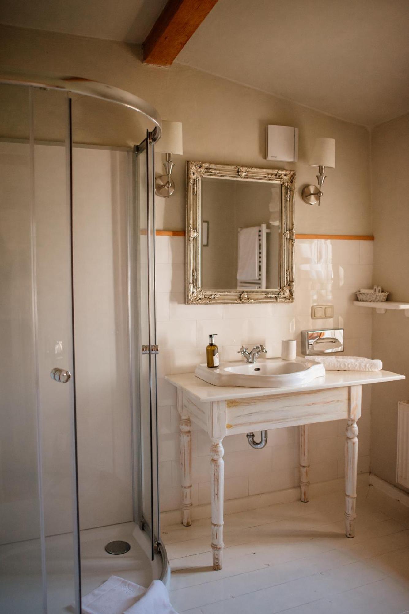 Osada Gleboczek. Vine Resort&Spa Wielki Głęboczek Екстериор снимка